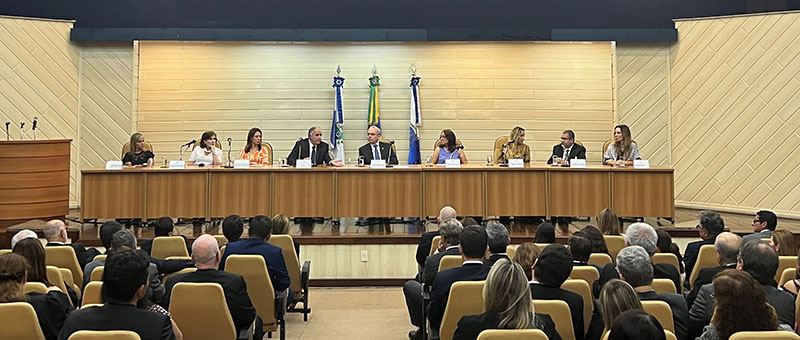 Presidente do TJRJ conduz reunião aberta com juízes da Capital