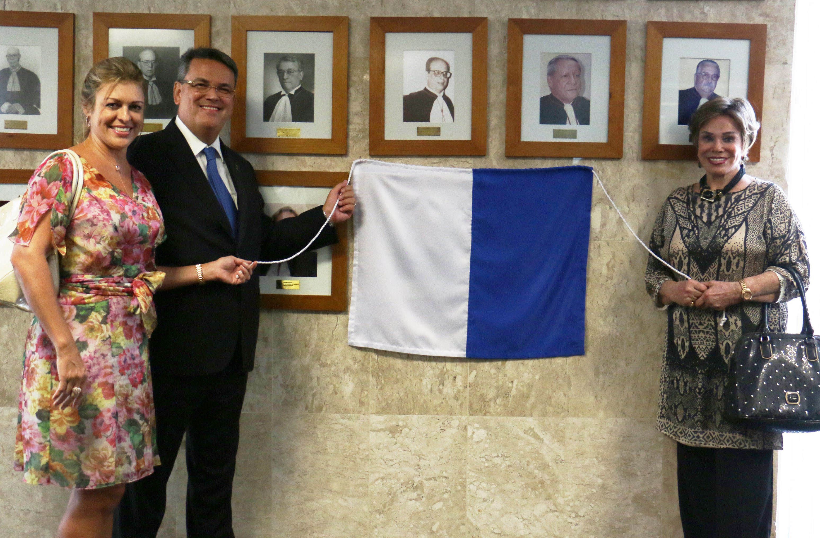 Imagem sem descrição