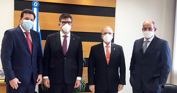 Na foto: O procurador-geral da OABRJ, Alfredo Hilário; o presidente da OABRJ, Luciano Bandeira; o corregedor-geral da Justiça, desembargador Ricardo Rodrigues Cardozo; e o desembargador Luciano Rinaldi