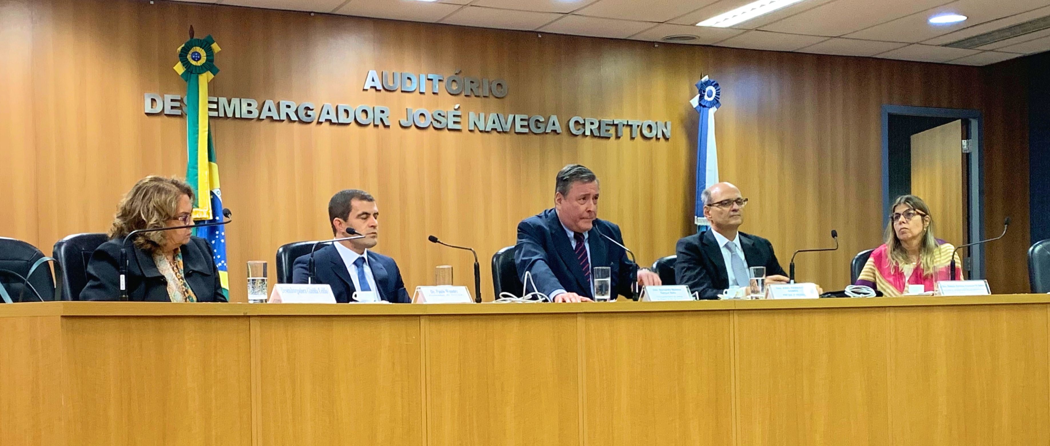 Imagem sem descrição
