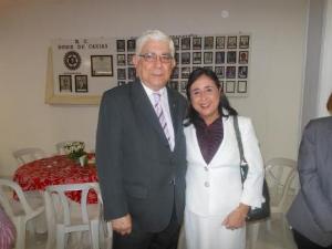 O Corregedor-Geral da Justiça, Des. Antonio José Azevedo Pinto com a Juíza homenageada Dra. Mafalda Lucchese.