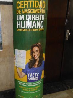 A campanha de conscientização.