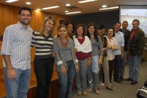 Representantes do DEAPE, DIGEX e Lar Fabiano de Cristo, responsáveis pelo evento.