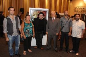 O Des. Nametala Machado Jorge com alguns dos expositores.