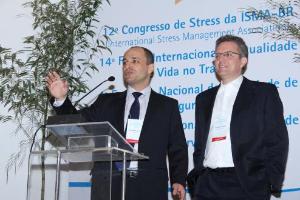 O Diretor da DGADM, Alessendro Valente, e o médico Dr. Alexandre Ghelman.