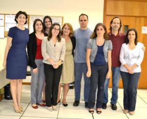 A equipe da DIMOJ com a Diretora Luciana Gasperis e a Diretora-Geral da DGFAJ, Daniela Gonçalves.