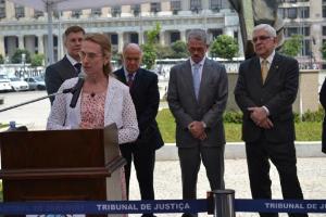 A Desembargadora Cristina Teresa Gaulia, o Juiz e Conselheiro do CNJ, Dr. José Guilherme Vasi Werner e os desembargadores Sérgio Cavalieri, Antonio Saldanha e Azevedo Pinto.
