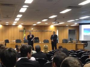 O Diretor da DGADM, Alessandro Valente, na abertura do encontro.