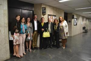 A diretora-geral de Administração da CGJ, Denise Reis; a coordenadora de Gestão Socioambiental do TJDFT, Adriana Tostes; a juíza titular da 2 Vara da Fazenda Pública, Maria Teresa Gazineu; Carlos Ferrari, do Departamento Médico do TJERJ; os desembargadores Maria Augusta Vaz e Jessé Torres; a chefe de gabinete da CGJ, Fátima Pires e a diretora da Divisão de Gestão Ambiental, Andrea Salles