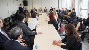 A corregedora-geral da Justiça e o presidente do TJRJ se reuniram com magistrados e servidores no Anexo Cidade Nova