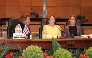 Da esquerda para direita: a corregedora-geral da Justiça do Maranhão, Des. Nelma Sarney; a corregedora nacional da Justiça, ministra Nancy Andrighi; e a corregedora-geral da Justiça do Rio de Janeiro, des. Maria Augusta Vaz