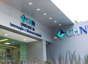 O Complexo Hospitalar de Niterói (CHN), que acaba de instalar Unidade Interligada vinculada ao RCPN do 1º Distrito da Comarca de Niterói, para registro dos bebês que nascerem na maternidade do hospital. Foto: CHN
