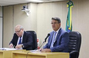 Mello Serra e Claudio de Mello Tavares