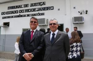 O corregedor-geral da Justiça e o presidente do TJRJ