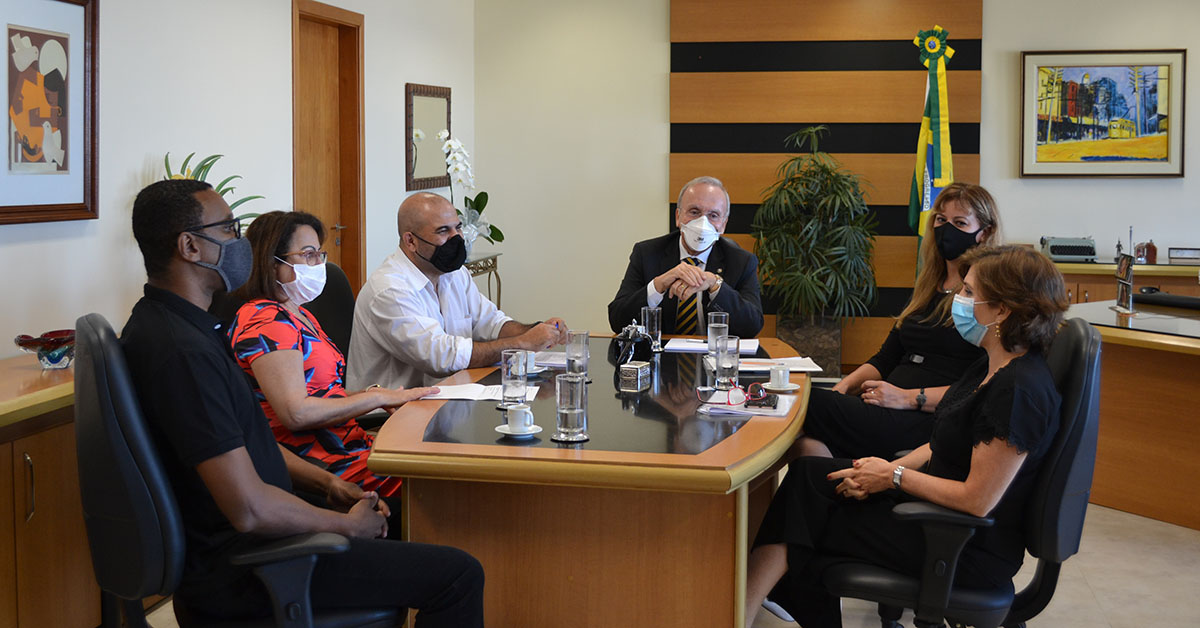 Imagem sem descrição