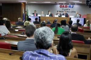 Desembargadores do TJRJ e advogados participaram do debate