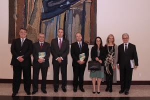 Claudio de Mello Tavares, Milton Fernandes, Luís Roberto Barroso, Ricardo Rodrigues, Patrícia Perrone, Cristina Gaulia e Muiños Piñeiro