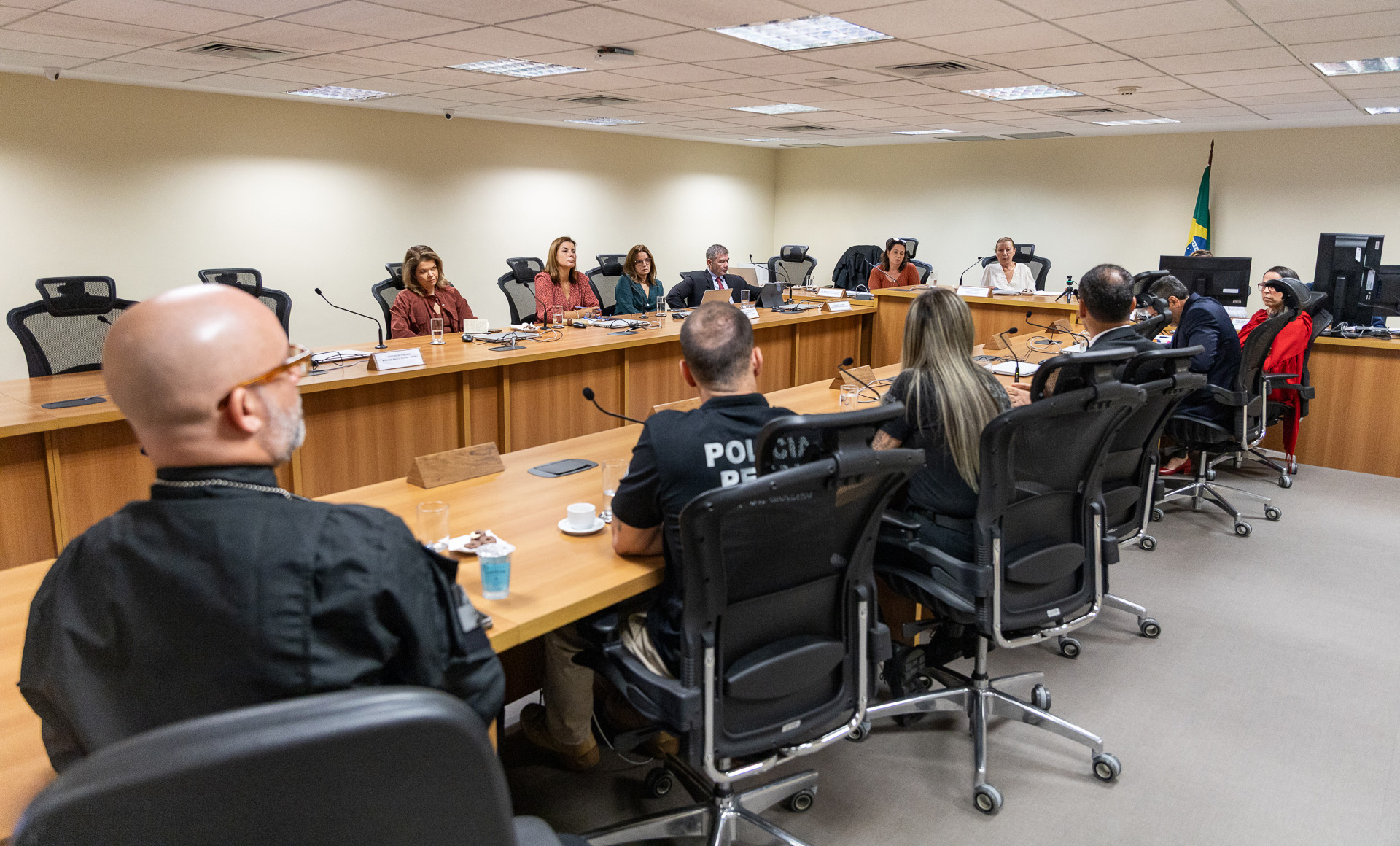 imagem - Grupo de Monitoramento e Fiscalização do Sistema Carcerário do Rio promove reunião para debater melhorias na apresentação de presos nas audiências criminais