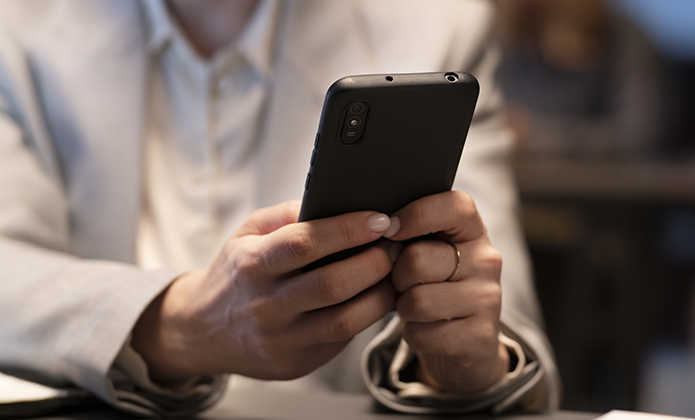 imagem - Consumidora é indenizada após receber Cobranças sem uso de linha de celular