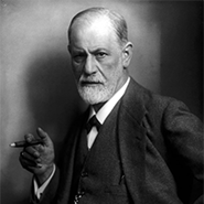 Fotografia DE Freud em preto e branco.