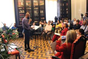 Museu Convida com Troca de Livros.