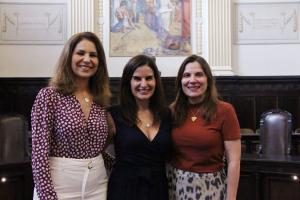 Da esquerda para a direita: Juiza Rita Vergette, Desa. Renata França e Desa Maria Helena.