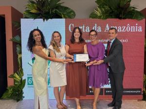 Tatiana Brandão, Juíza Mirela Erbisti, Juíza Paula Feteira, Siléa Macieira, Gilberto Cardozo.