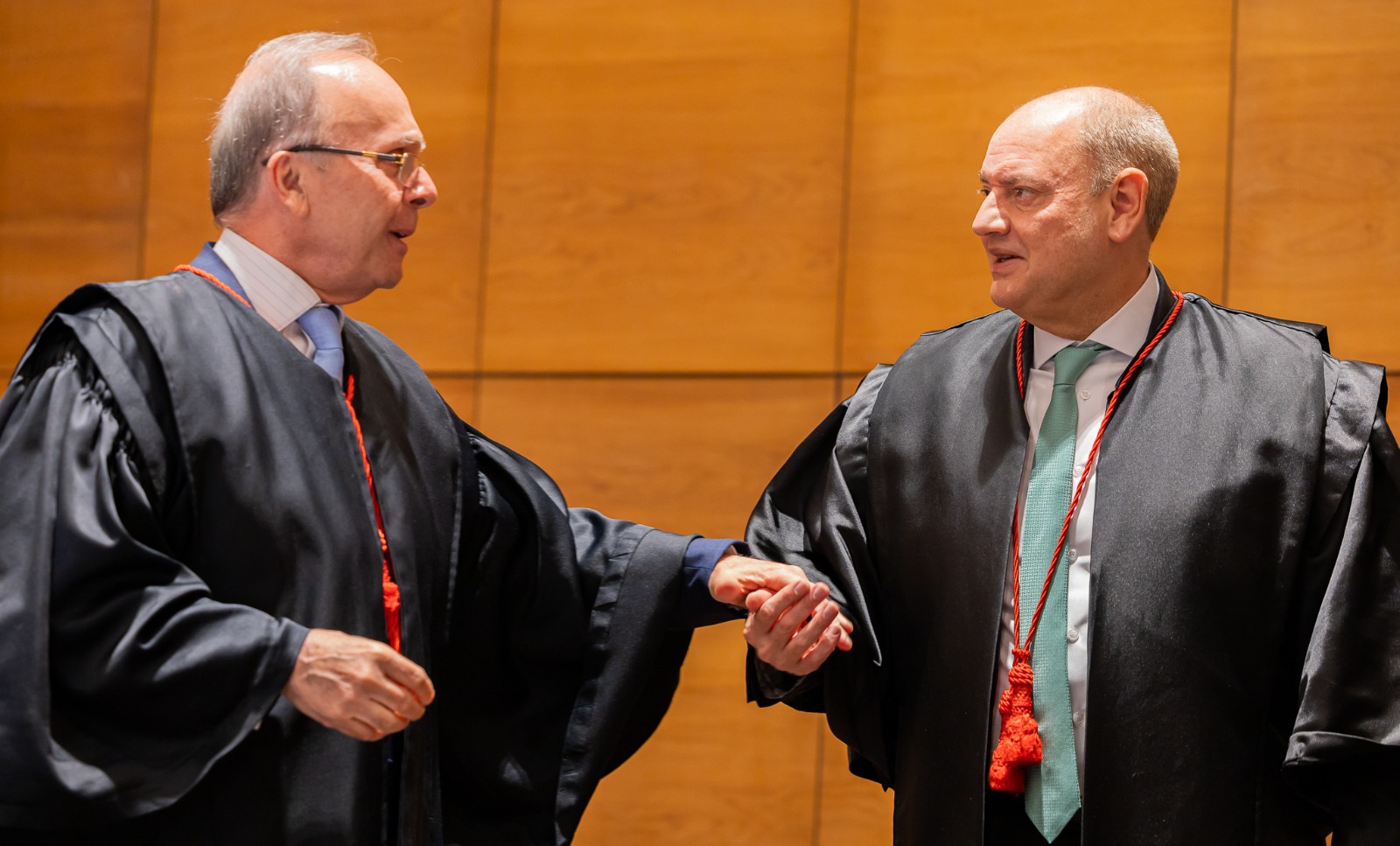 O presidente do TJRJ, desembargador Ricardo Rodrigues Cardozo, e o desembargador Ricardo Couto, eleito para presidir o Poder Judiciário do Rio de Janeiro no biênio 2025/2026