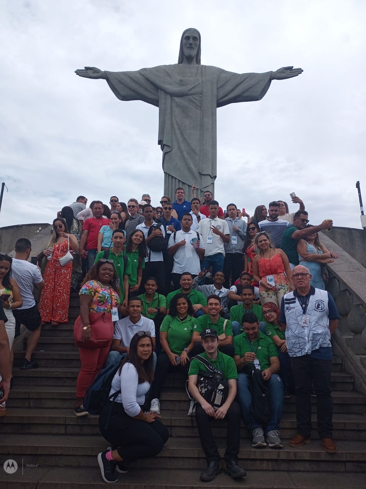 Os jovens conheceram o monumento que fica no alto do Corcovado com apoio da parceria entre a SGSUS e o Santuário Cristo Redentor
