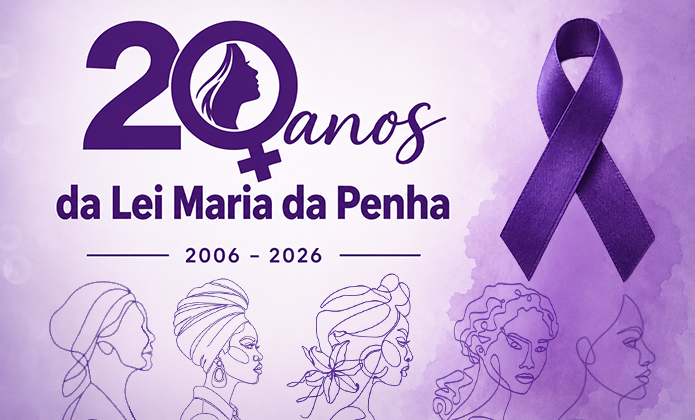 Arte institucional em tons de lilás sobre fundo com textura suave. À esquerda, o texto “20 anos da Lei Maria da Penha” e “2006–2026”, acompanhado do símbolo feminino integrado ao número 20. À direita, há um laço roxo, símbolo da conscientização e do enfrentamento da violência contra a mulher. Na parte inferior, aparecem ilustrações em traço contínuo de diferentes perfis femininos. 